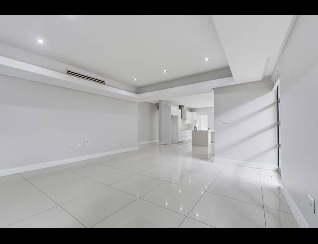 3 BEDROOM TOWNHOUSE FOR SALE IN ZIMBALI ESTATE